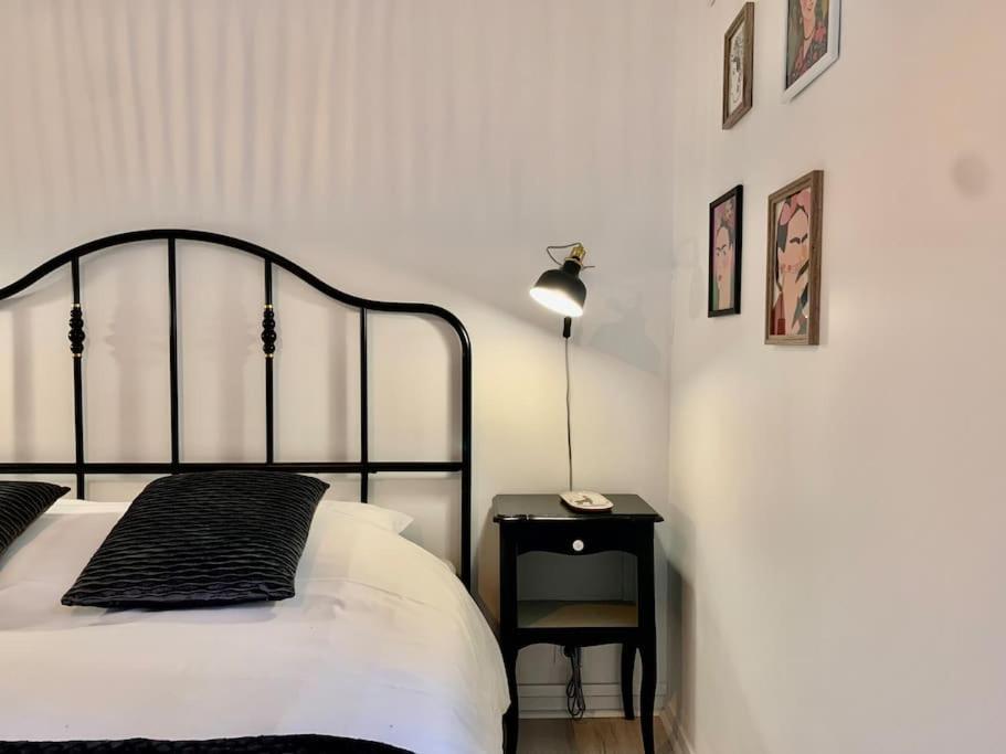 באיו La Verriere Saint-Martin - Historic Center & Wifi מראה חיצוני תמונה